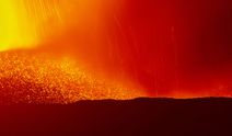 Etna Yanardağı'nda volkanik hareketlilik: Uçaklar için 'kırmızı alarm' verildi