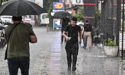 Başkente sağanak uyarısı! İşi olmayan evden çıkmasın: O ilçeler dikkat!