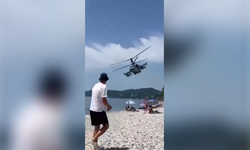 Karadeniz'de ilginç anlar: Savaş helikopteri tatilcilerin...